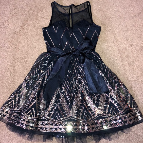 Size 3 Homecoming Dress - Picture 2 of 4